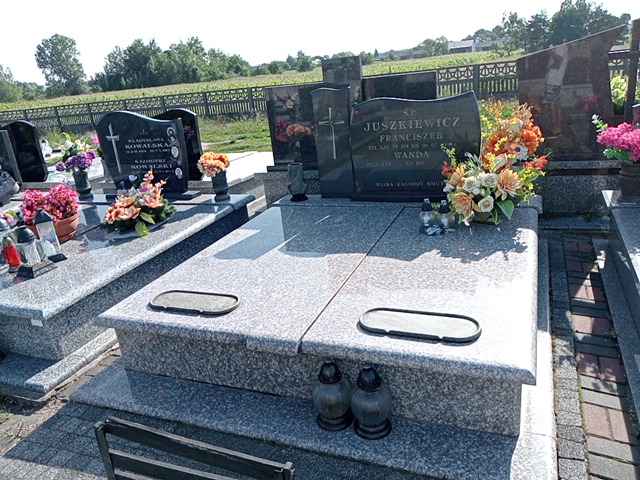 Grób Franciszek Juszkiewicz